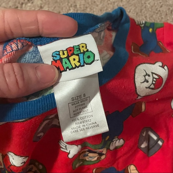 Super Mario PJs sz8 - Picture 3 of 5